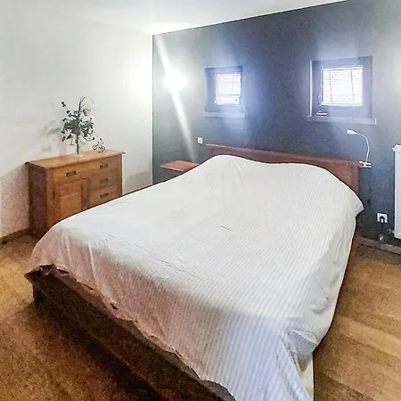 Jolie Maison Avec Piscine *