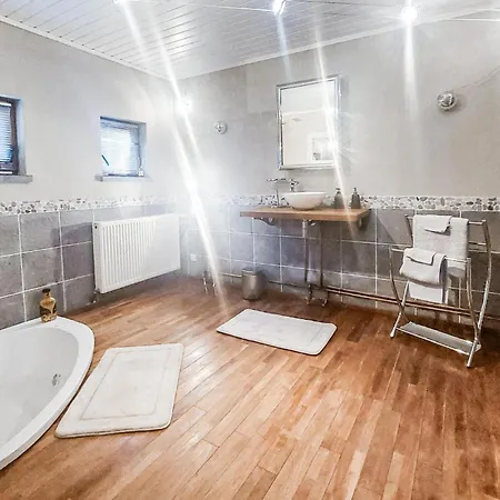 בית נופש Jolie Maison Avec Piscine
