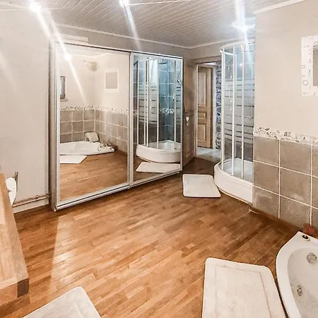 Jolie Maison Avec Piscine